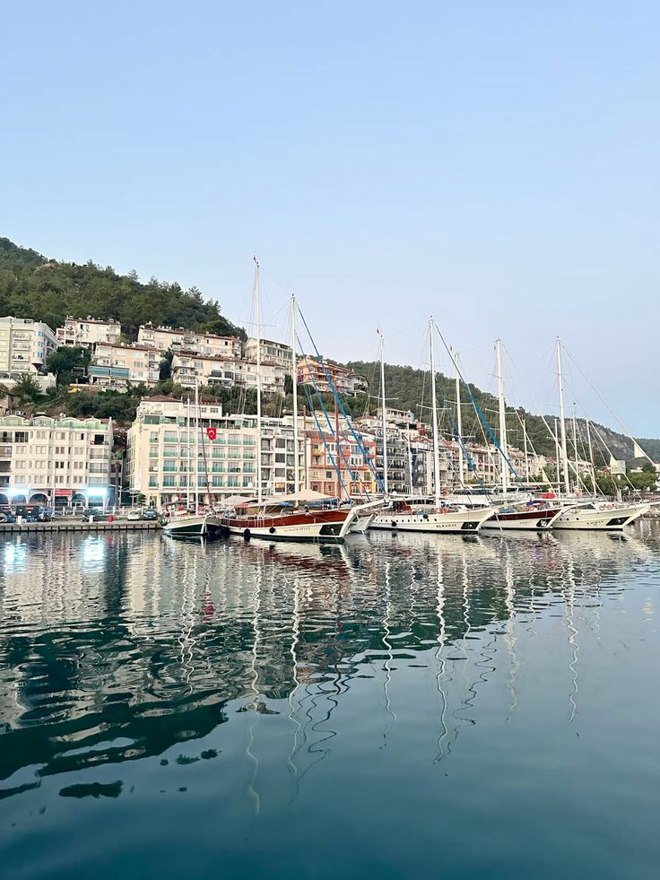 Şehrin Kalbinde Modern Bir Durak: Fethiye Marina ve Çevresi | Tatil360 ile Keşfedin